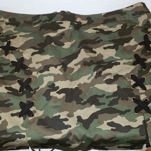 3X Camo Mini Skirt